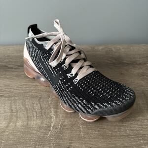 Nike Air VaporMax Flyknit 3 Shoes Womens Size 7 Running CU4748-001 Sneakers